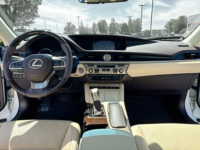 2016 Lexus ES 350 4dr Sdn