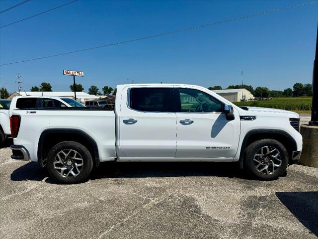 2023 GMC Sierra 1500 4WD Crew Cab Short Box SLT 2023 GMC Sierra 1500 4WD Crew Cab Short Box SLT