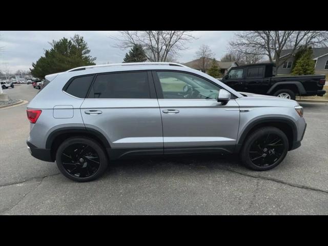 2024 Volkswagen Taos 1.5T SE 2024 Volkswagen Taos 1.5T SE