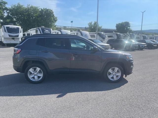 2022 Jeep Compass Latitude 4x4