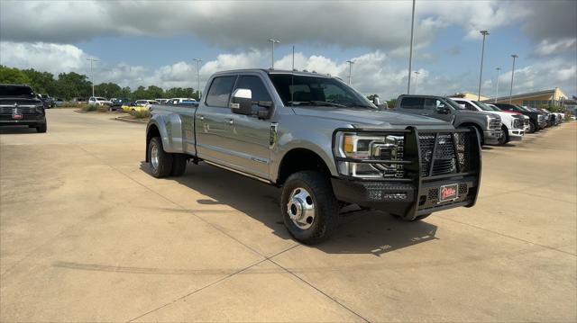 2022 Ford F-350 Lariat