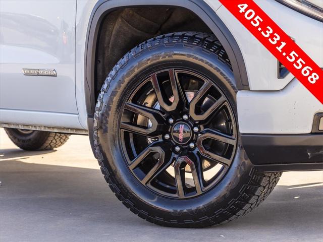 2023 GMC Sierra 1500 4WD Crew Cab Short Box Elevation with 3SB