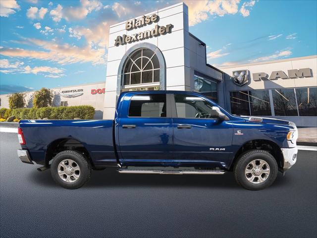 2022 RAM 3500 Big Horn Crew Cab 4x4 64 Box