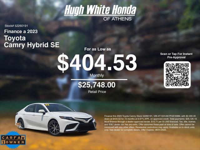 2023 Toyota Camry SE Hybrid