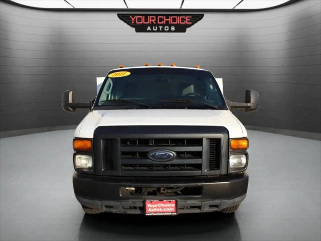 2011 Ford E-450 Cutaway E-450