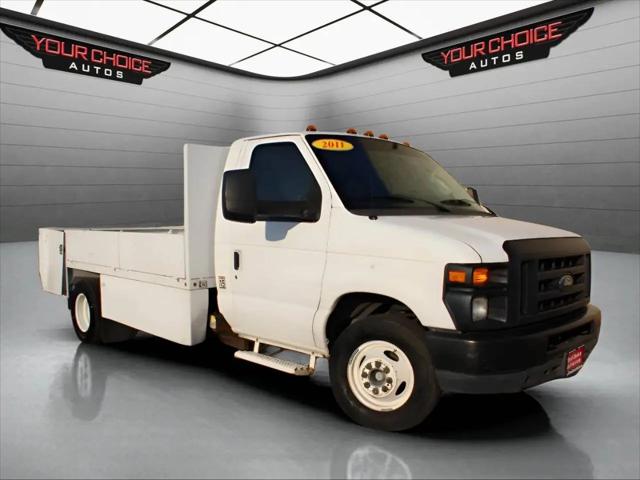 2011 Ford E-450 Cutaway E-450