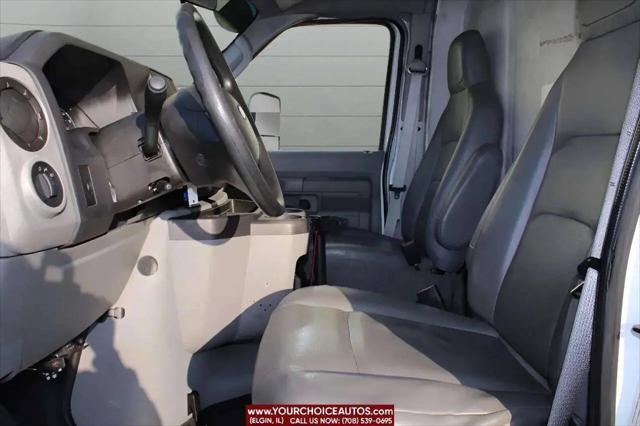 2011 Ford E-450 Cutaway E-450