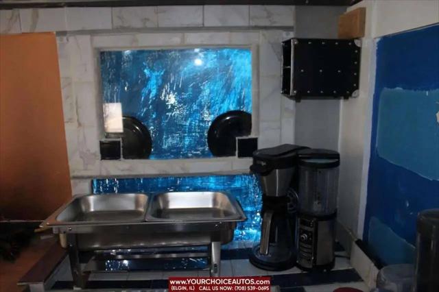 2006 Ford E-450 Cutaway E-450
