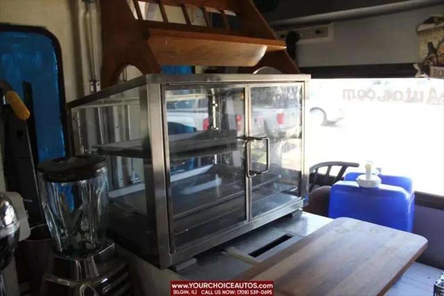 2006 Ford E-450 Cutaway E-450
