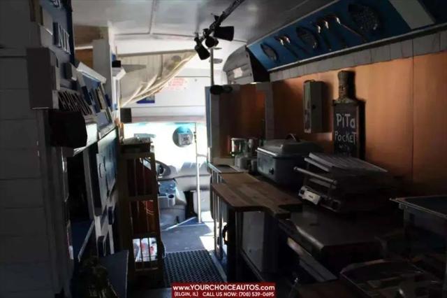 2006 Ford E-450 Cutaway E-450