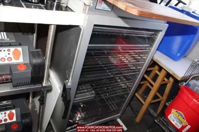 2006 Ford E-450 Cutaway E-450