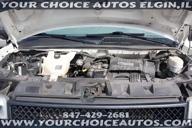 2018 Chevrolet Express Cutaway 4500 Van