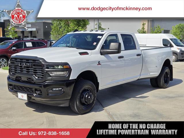 2025 RAM 3500 Tradesman Crew Cab 4x4 8 Box