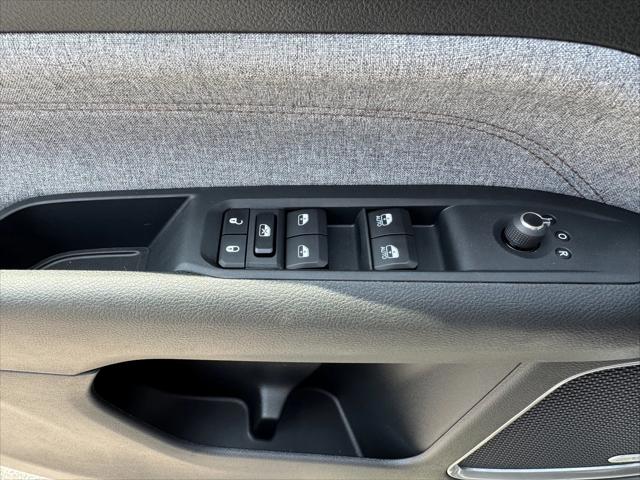 2024 Jeep Compass Latitude Lux FWD