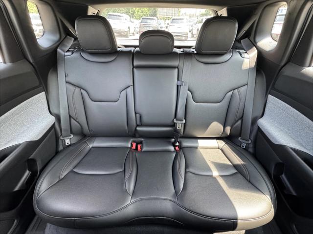 2024 Jeep Compass Latitude Lux FWD