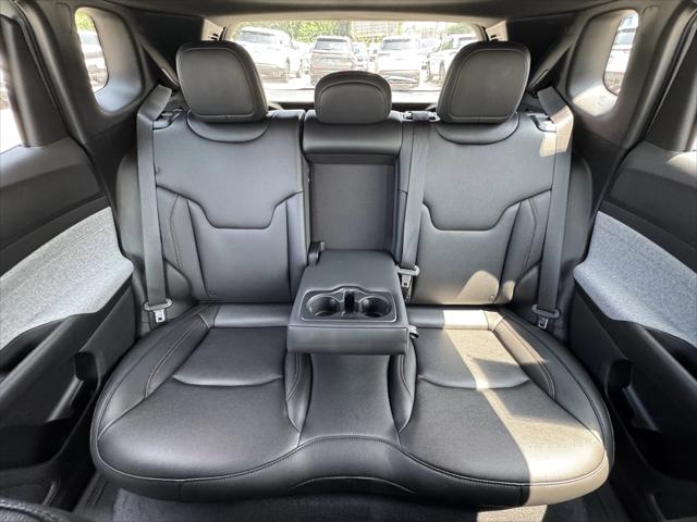 2024 Jeep Compass Latitude Lux FWD
