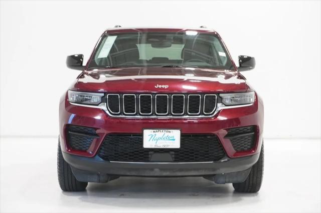2024 Jeep Grand Cherokee Laredo 4x4