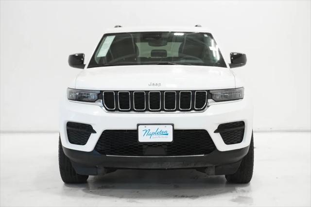 2024 Jeep Grand Cherokee Laredo 4x4