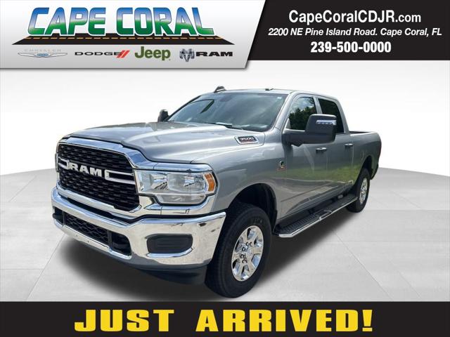 2024 RAM 3500 Tradesman Crew Cab 4x4 64 Box