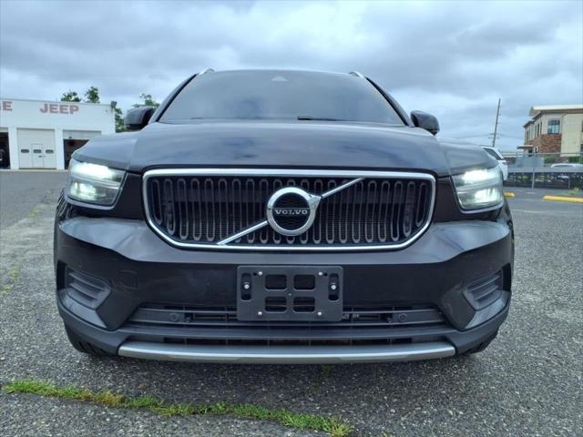 2019 Volvo XC40 T5 Momentum