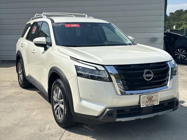 2024 Nissan Pathfinder SL FWD