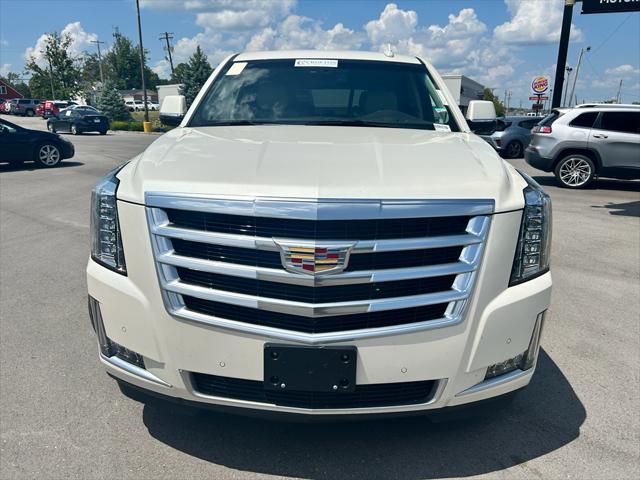 2015 Cadillac Escalade Luxury 2015 Cadillac Escalade Luxury