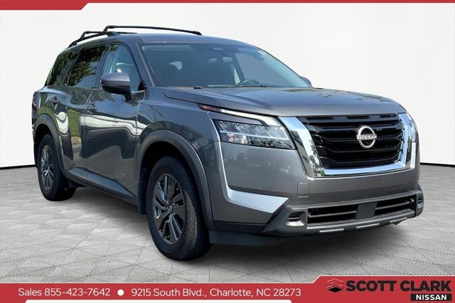 2022 Nissan Pathfinder SV 4WD