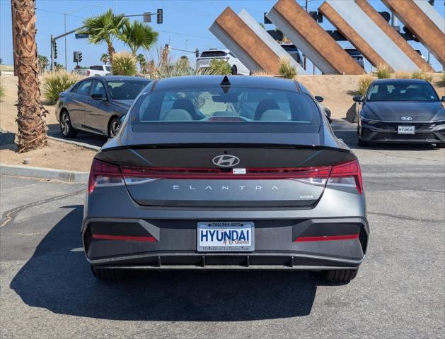 2025 Hyundai Elantra Hybrid SEL Sport
