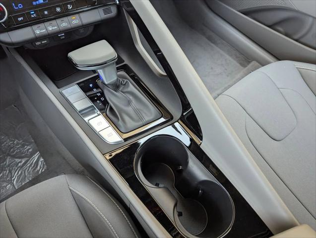 2025 Hyundai Elantra Hybrid SEL Sport