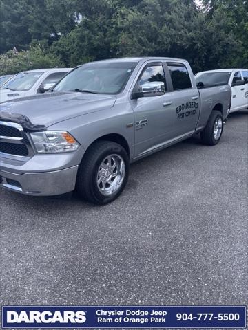 2019 RAM 1500 Classic SLT Crew Cab 4x2 64 Box