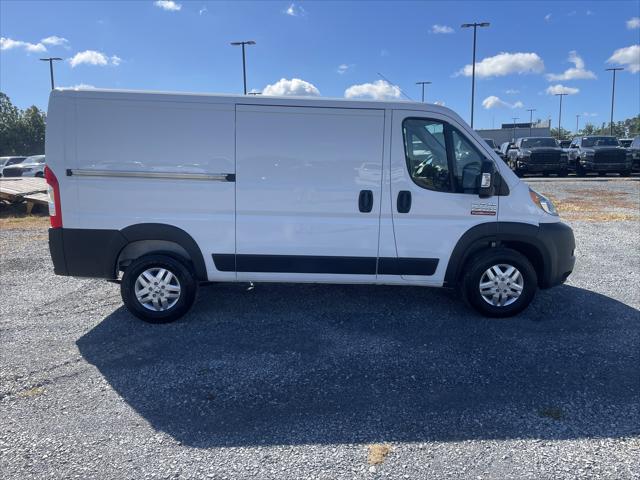 2021 RAM ProMaster 1500 Cargo Van Low Roof 136 WB 2021 RAM ProMaster 1500 Cargo Van Low Roof 136 WB