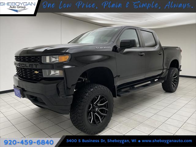 2020 Chevrolet Silverado 1500 4WD Crew Cab Short Bed Custom