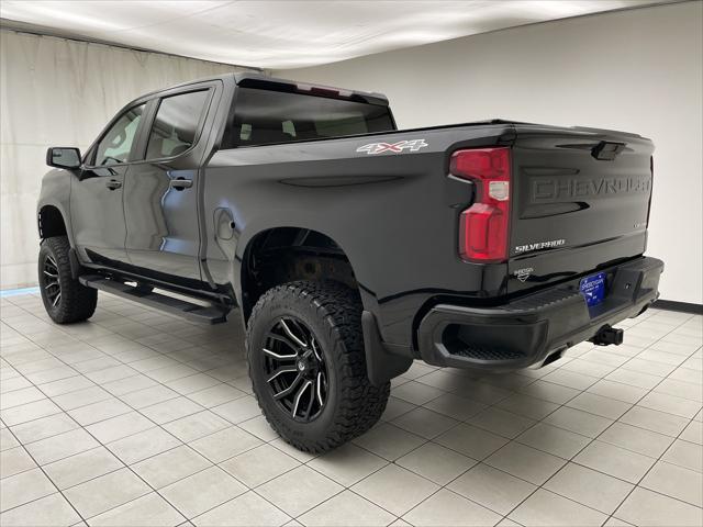 2020 Chevrolet Silverado 1500 4WD Crew Cab Short Bed Custom