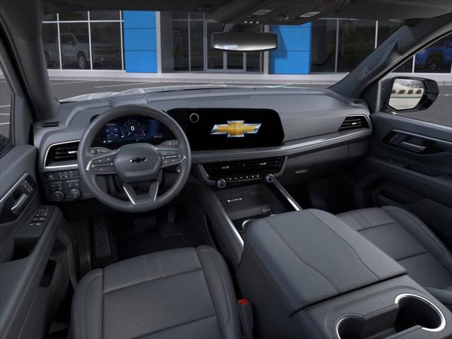 2025 Chevrolet Suburban 4WD RST