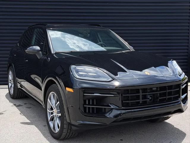 2025 Porsche Cayenne Cayenne