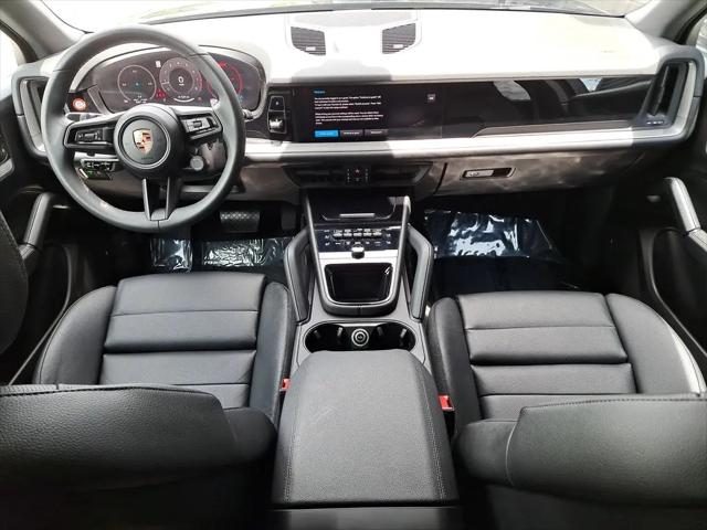 2025 Porsche Cayenne Cayenne