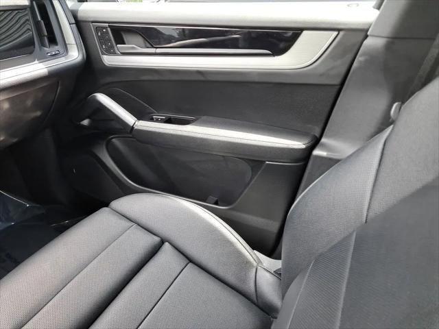 2025 Porsche Cayenne Cayenne