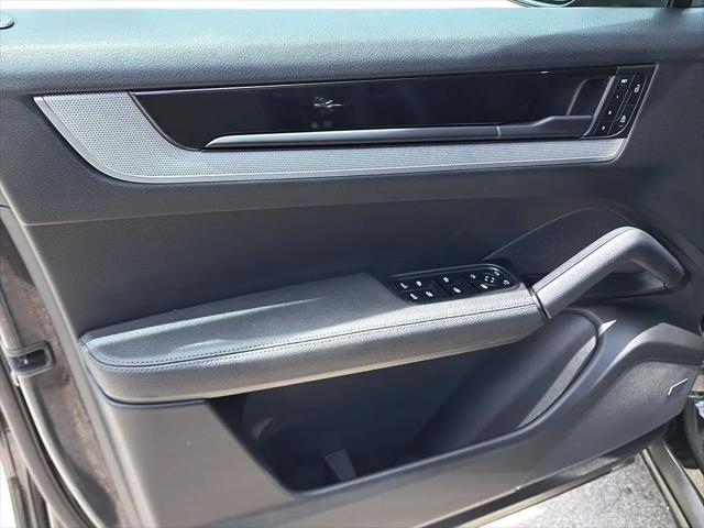 2025 Porsche Cayenne Cayenne
