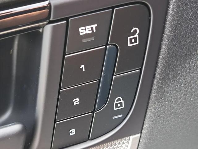 2025 Porsche Cayenne Cayenne