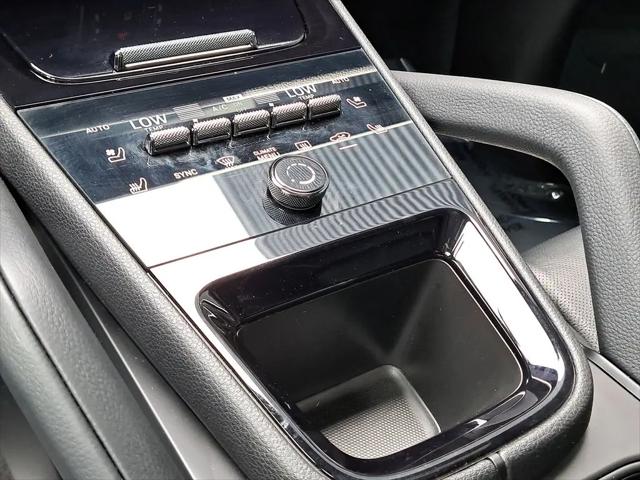 2025 Porsche Cayenne Cayenne