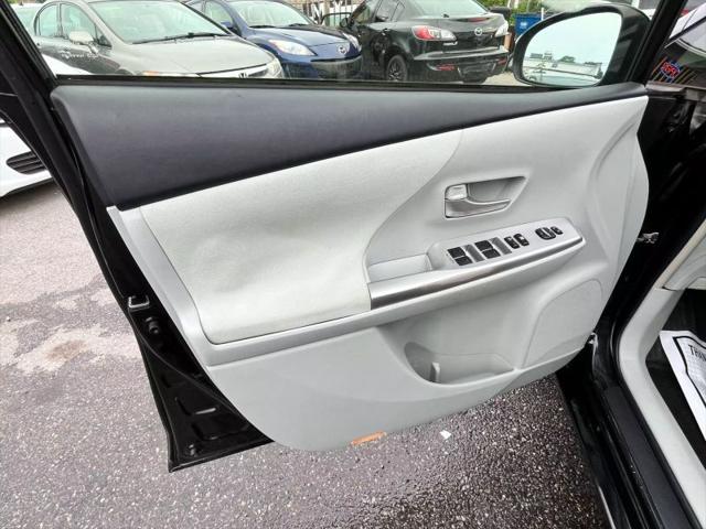 2012 Toyota Prius v Two
