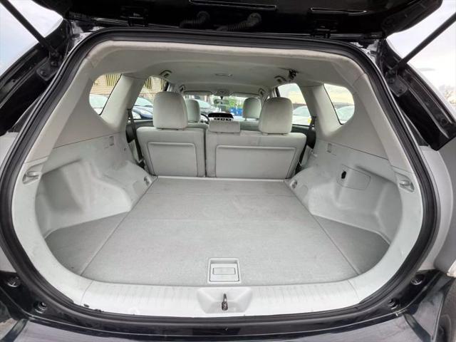 2012 Toyota Prius v Two