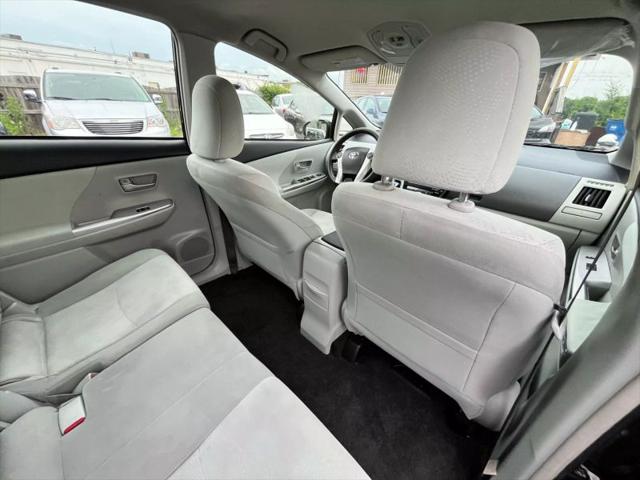 2012 Toyota Prius v Two