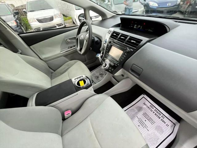 2012 Toyota Prius v Two