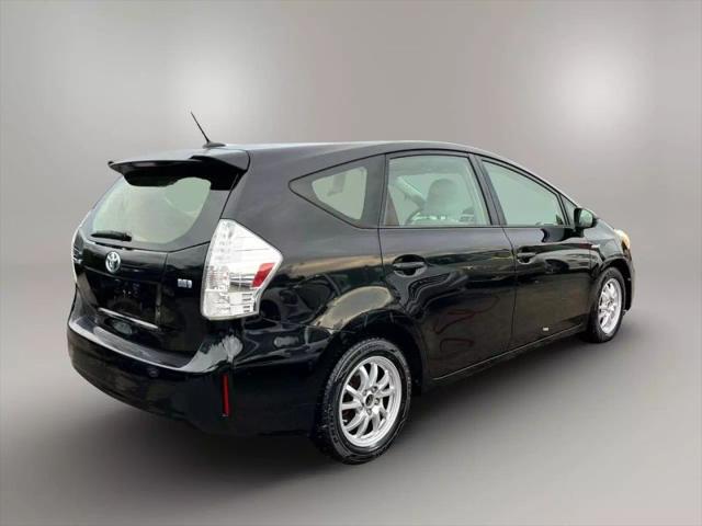 2012 Toyota Prius v Two