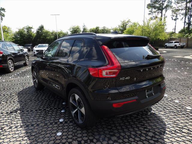 2026 Volvo XC40 B5 Plus