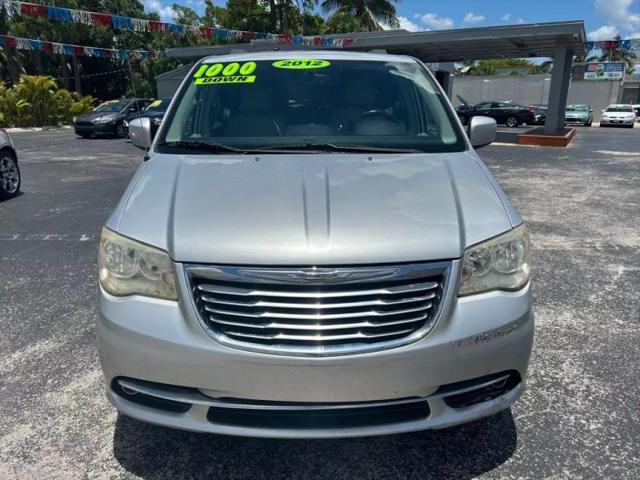 2012 Chrysler Town & Country Touring