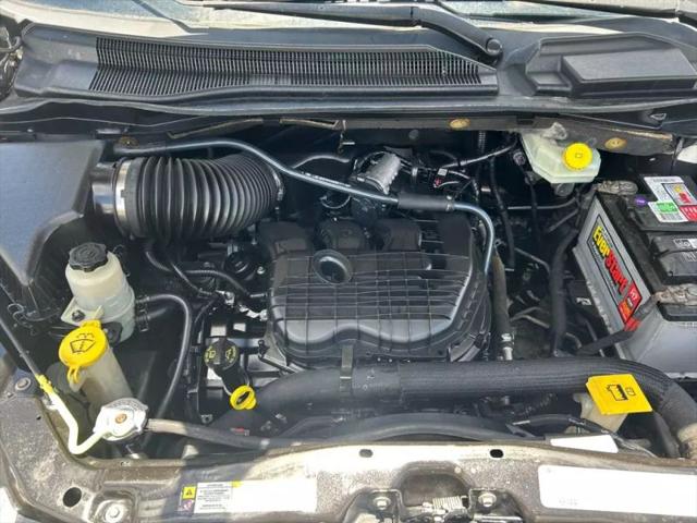 2012 Chrysler Town & Country Touring