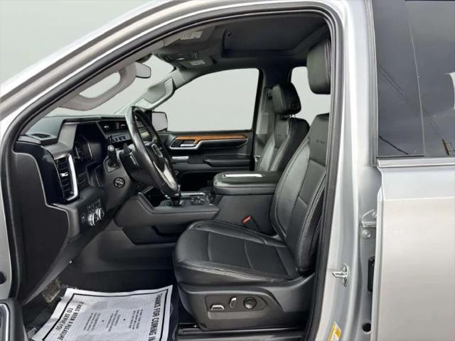 2022 GMC Sierra 1500 4WD Crew Cab Short Box Denali