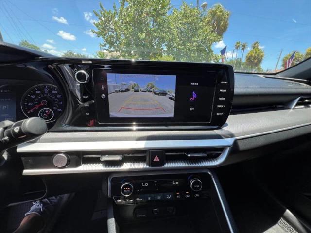 2023 Kia K5 GT-Line